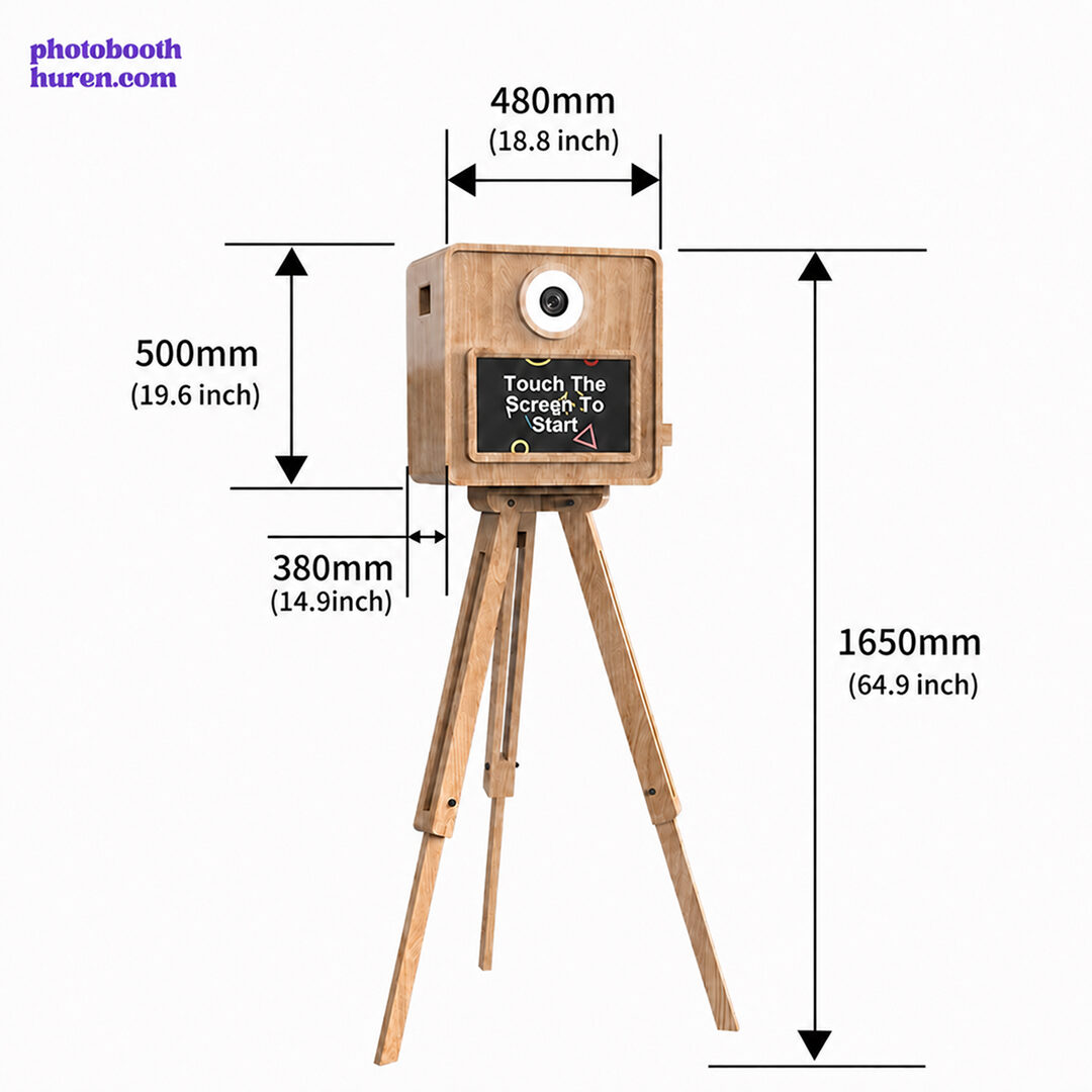 Houten photobooth met de afmetingen erbij